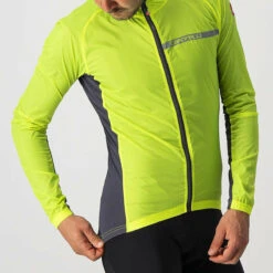 Castelli Squadra Stretch Jacket 26 Castelli Squadra Stretch Jacket -Castelli Wear Shop castelli squadra stretch jacket 398373 1
